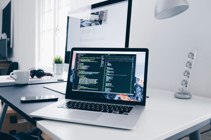 Website Design for Surat Businesses: What Makes a Site Convert